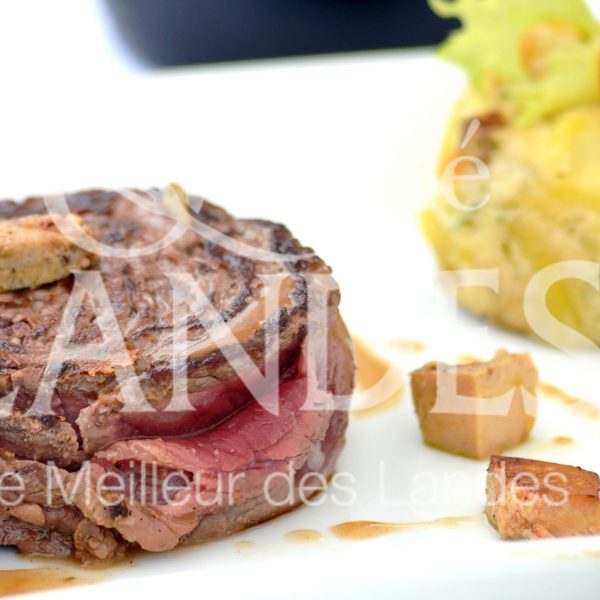 7B212-millefeuille boeuf de chalosse - ©QL - Traiteur Lavigne (3) 7B212-millefeuille boeuf de chalosse - ©QL - Traiteur Lavigne (3)